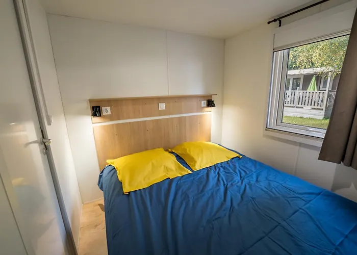 Flower La Steniole Kamp alanı *