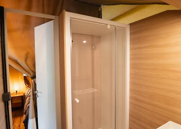 Flower La Steniole Kemping Granges-sur-Vologne